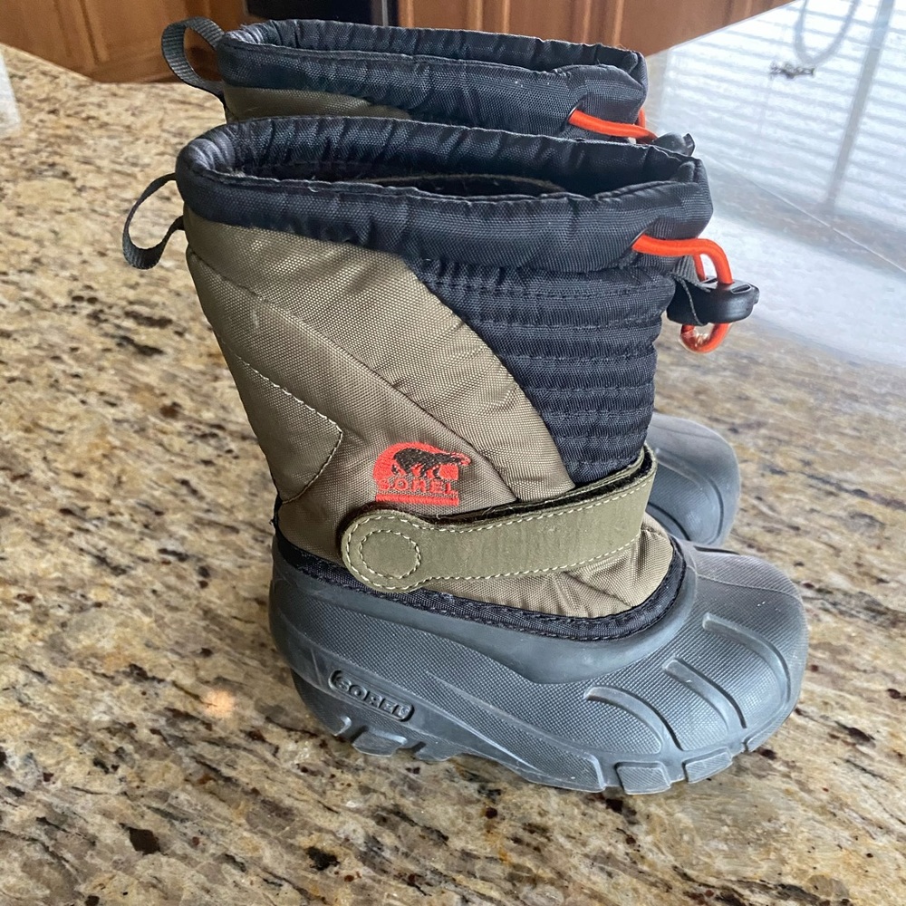 Toddler Sorel snow boots
